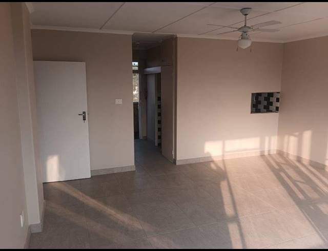 2.5 BEDROOM APARTMENT FOR SALE IN BULWER